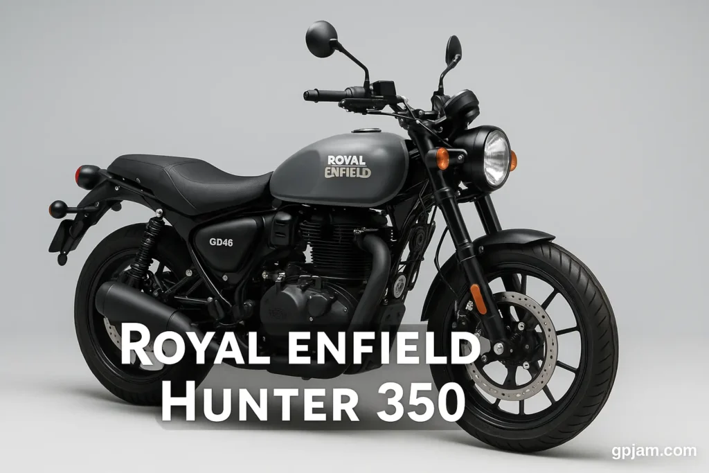 Royal Enfield Hunter 350 in dapper grey