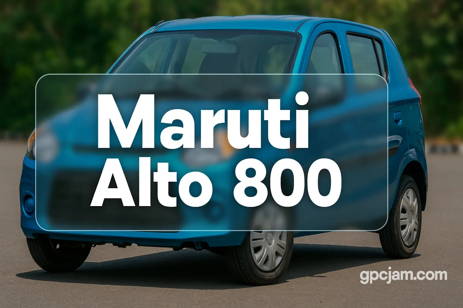 2025 Maruti Alto 800 in silver parked in a city street